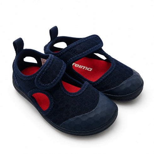 Rantaan barfodet sandal