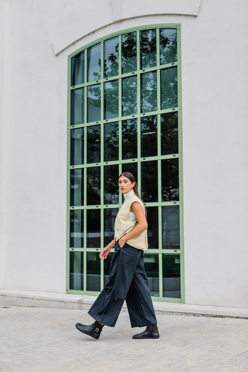 Divine Ankle Boot Black Barefoot boots, Size 36-43